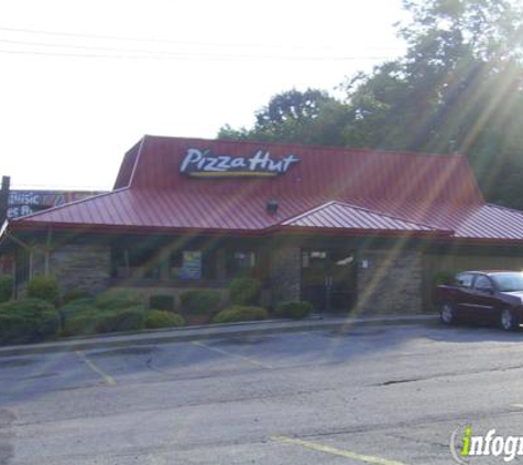Pizza Hut - Cleveland, OH