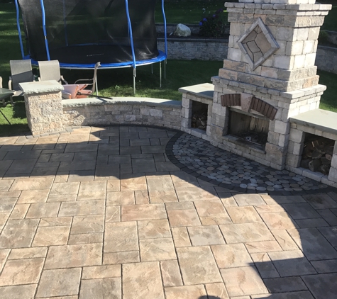 EDI’S Masonry & Landscaping - Glastonbury, CT