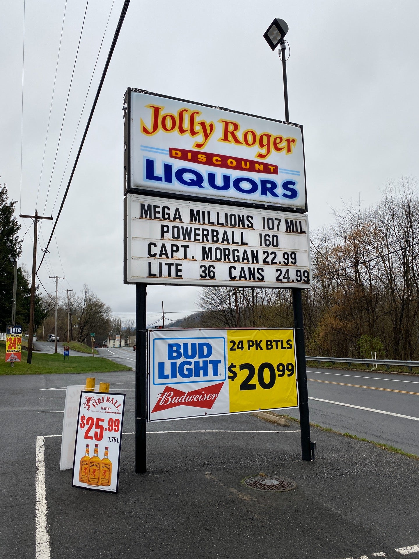 Jolly Roger Discount Liquors, Cumberland MD