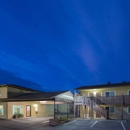 Super 8 by Wyndham Crescent City - Hotels