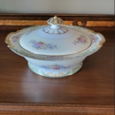 S Munshaw Auction & Appraisal Service - China, Crystal & Glassware