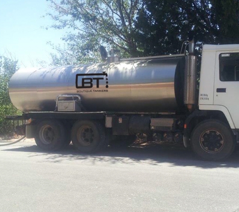 Boutique Tankers - Penrice, SA. Provide A Prompt Service To Homeowners & The Swimming Pool Industry