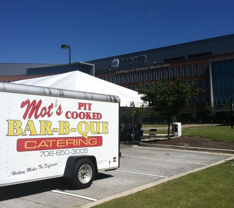 Mot's Pit Cooked Barbeque - Augusta, GA