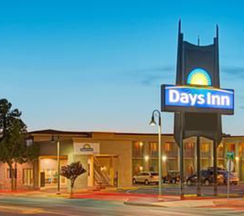 Days Inn by Wyndham Albuquerque Downtown - Albuquerque, NM