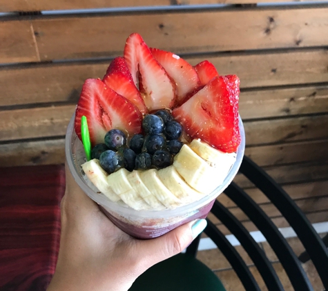 Banzai Bowls - Huntington Beach, CA