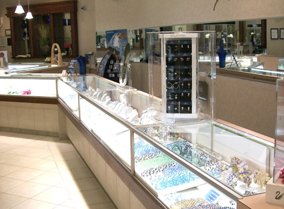 Benson Diamond Jewelers - Westland, MI