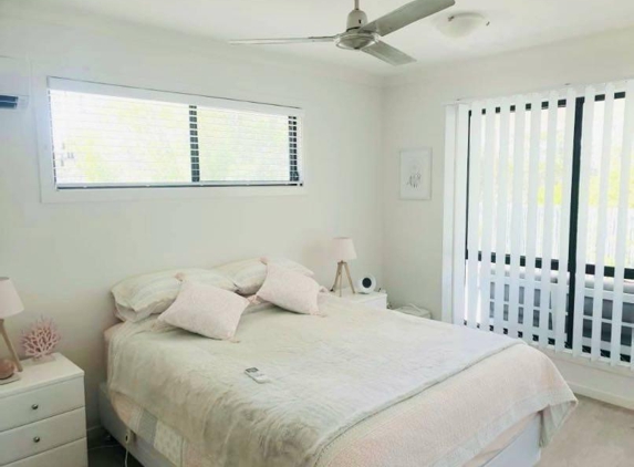 Advantage Screens & Blinds - South Gladstone, QLD