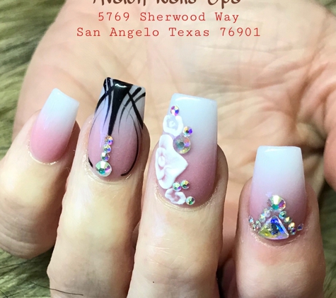 Avalon Nails Spa - San Angelo, TX