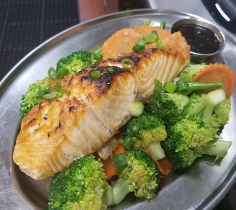 Suross Thai Bistro - New York, NY. Grilled salmon