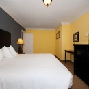 Solaire Inn & Suites - Motels