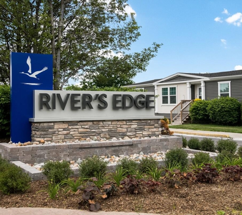 River's Edge - Clinton Township, MI