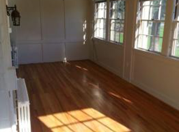 Hardwood Floors by Mario & Precision Interiors - Tacoma, WA