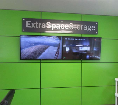 Extra Space Storage - District Heights, MD