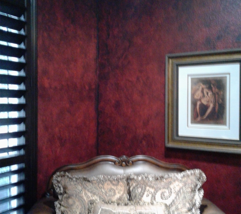 Mega trends painting and faux finishing - Round Rock, TX. this faux makes the room look so elegant