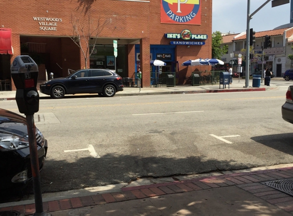 Noah's New York Bagels - Los Angeles, CA