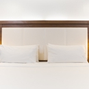 Holiday Inn Express & Suites Hollywood Walk of Fame by IHG - Hotels