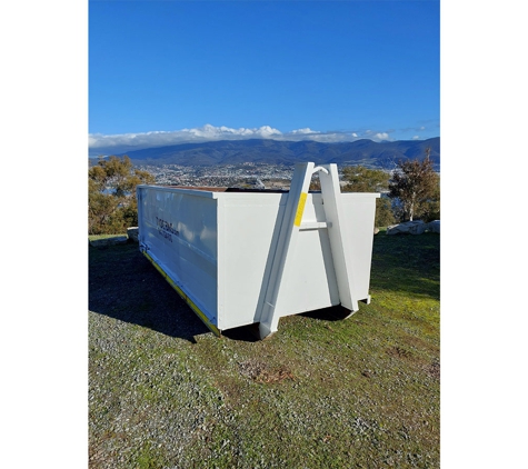 Tradie Bins - Geilston Bay, TAS. Medium skip bin TB068 8.4m3 L 3.9m x W 1.8m x H 1.2m.