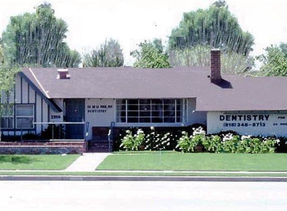 de la Vega Dentistry - Canoga Park, CA