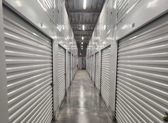 Extra Space Storage - Orlando, FL