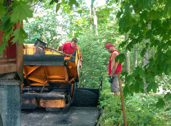 Rileys Asphalt Paving - Springfield, OH