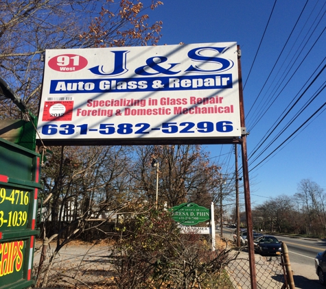 J & S Auto Glass - Central Islip, NY