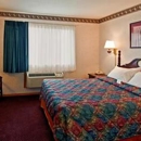Americas Best Value Inn & Suites Waukegan Gurnee - Motels