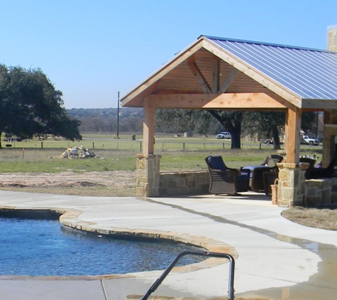 COWBOY MASONRY &CUSTOM POOLS - La Vernia, TX