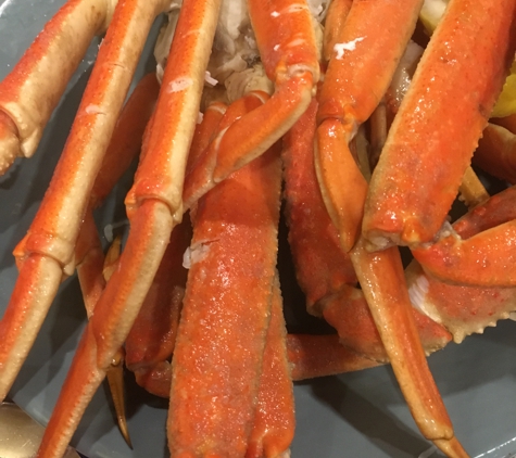 Barona Creek Golf Course - Lakeside, CA. Plate filled with crab legs! Masarap! Delicious! Delicioso!