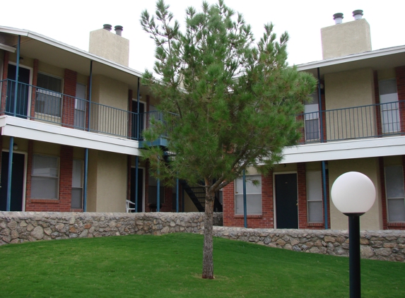 Ashton Parke Apartments - El Paso, TX