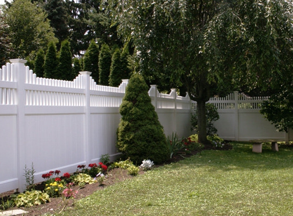 Myerstown Sheds & Fencing - Schuylkill Haven, PA