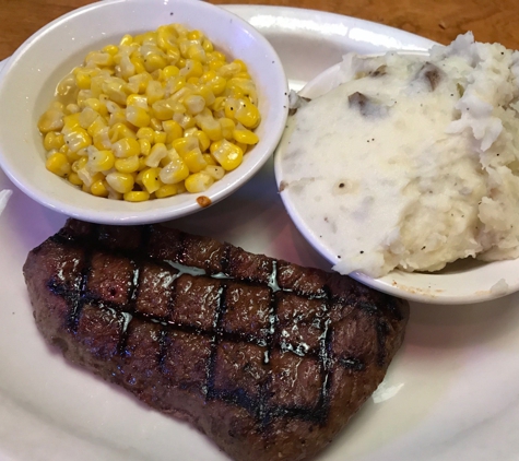 Texas Roadhouse - Oceanside, CA