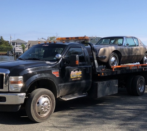 Fritz’s Towing - Warminster, PA. Trip to LBI  to pick up this nice Avanti