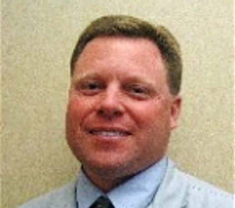 Dr. Ryon Michael Hennessy, MD - Elmhurst, IL