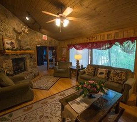 Cabins At Green Mountain - Branson, MO