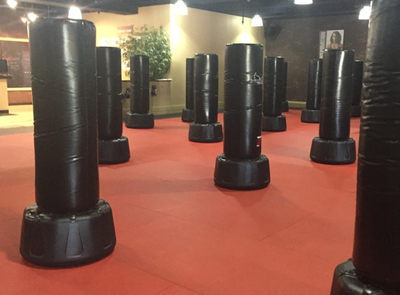 iLoveKickboxing - Richmond Hill - Richmond Hill, NY