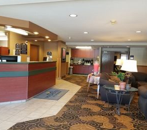 Microtel Inn & Suites by Wyndham Rapid City - Rapid City, SD