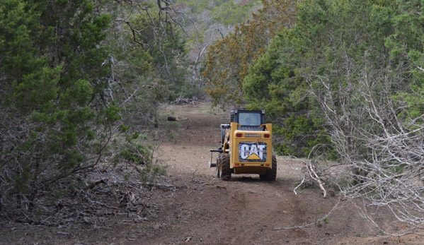 ANOTHER HAND Ranch Services Company - Kerrville, TX