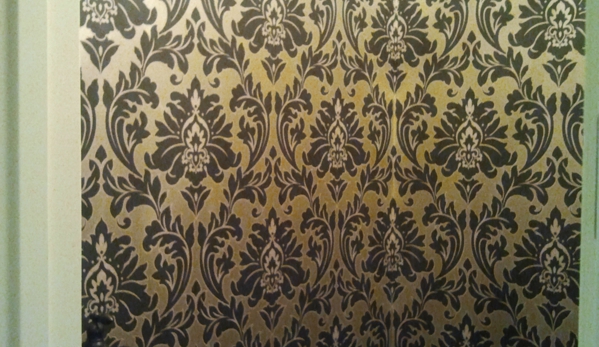 Lesley Baugh, Professional Wallpaper Contractor