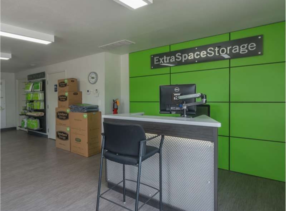 Extra Space Storage - Mesquite, TX