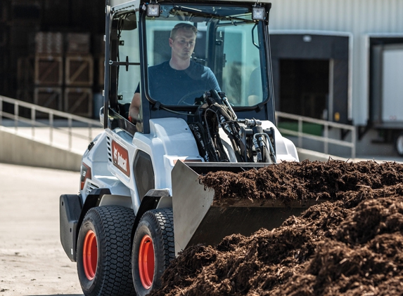 St. Lawrence Equipment, Inc - Hartford, WI