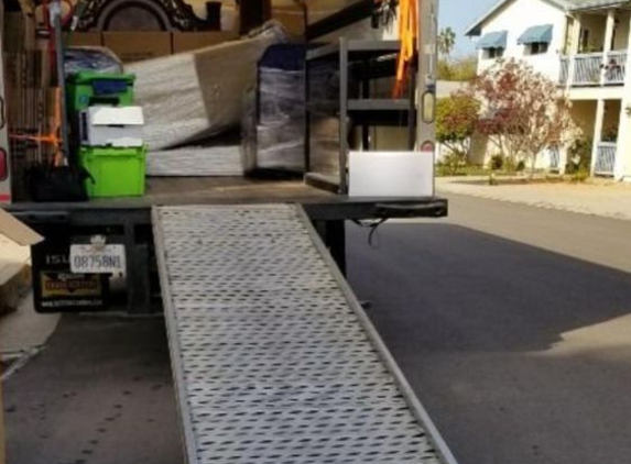 Mover Pros - San Jose, CA. Loading Truck
