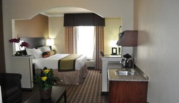 Best Western Plus Cutting Horse Inn & Suites - Weatherford, TX