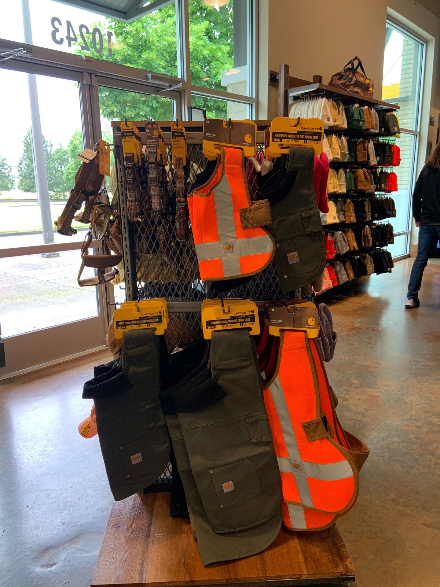 Carhartt 2024 cascade station