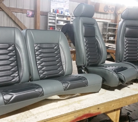 Innovation Auto Upholstery - Pearl, MS