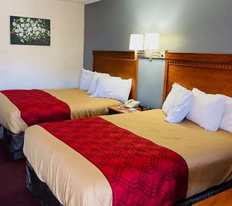 Baymont Inn & Suites - Lake George, NY