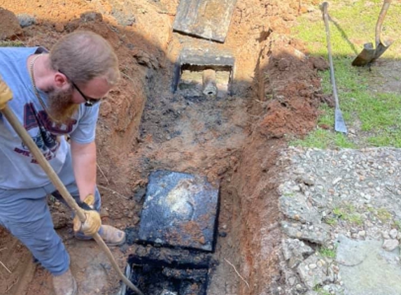 Elliotts Septic Tank & Grease Trap Service Inc - Stockbridge, GA