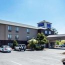 Clarion Pointe Sevierville-Pigeon Forge - Lodging