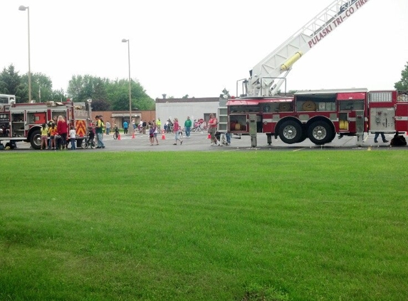 Glenbrook Elementary School - Pulaski, WI