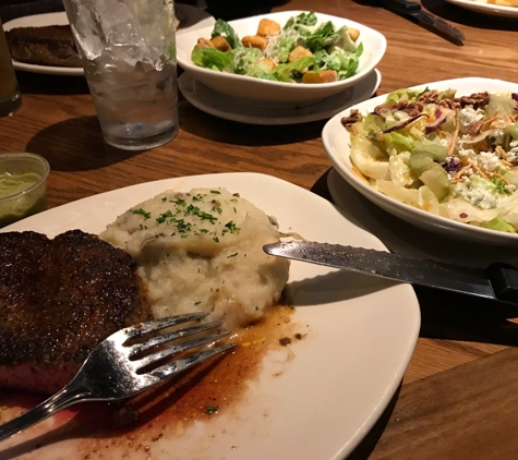 Outback Steakhouse - Oxon Hill, MD