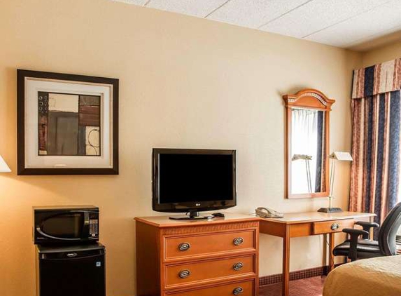 Quality Inn & Suites CVG Airport - Erlanger, KY